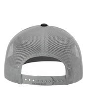Load image into Gallery viewer, White/ Aluminum/ Black — back · rembg
